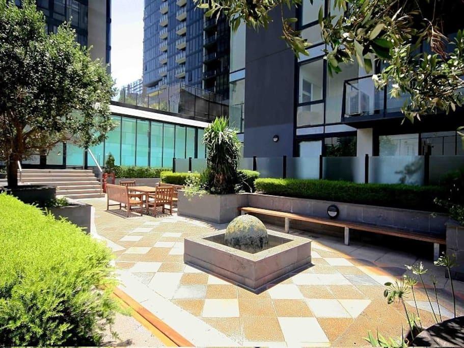 3 Bedroom Apartment In Southbank Melbourne City Exterior foto